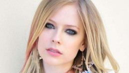 Avril Lavigne Kimdir?