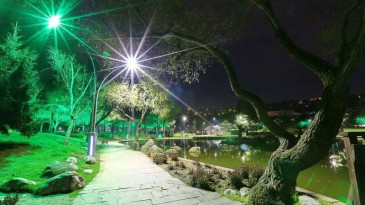 Bahçeşehir Gölet Işıklandırıldı