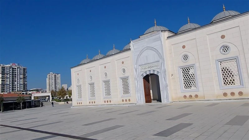 Başakşehir Merkez Camii Fotoğrafları